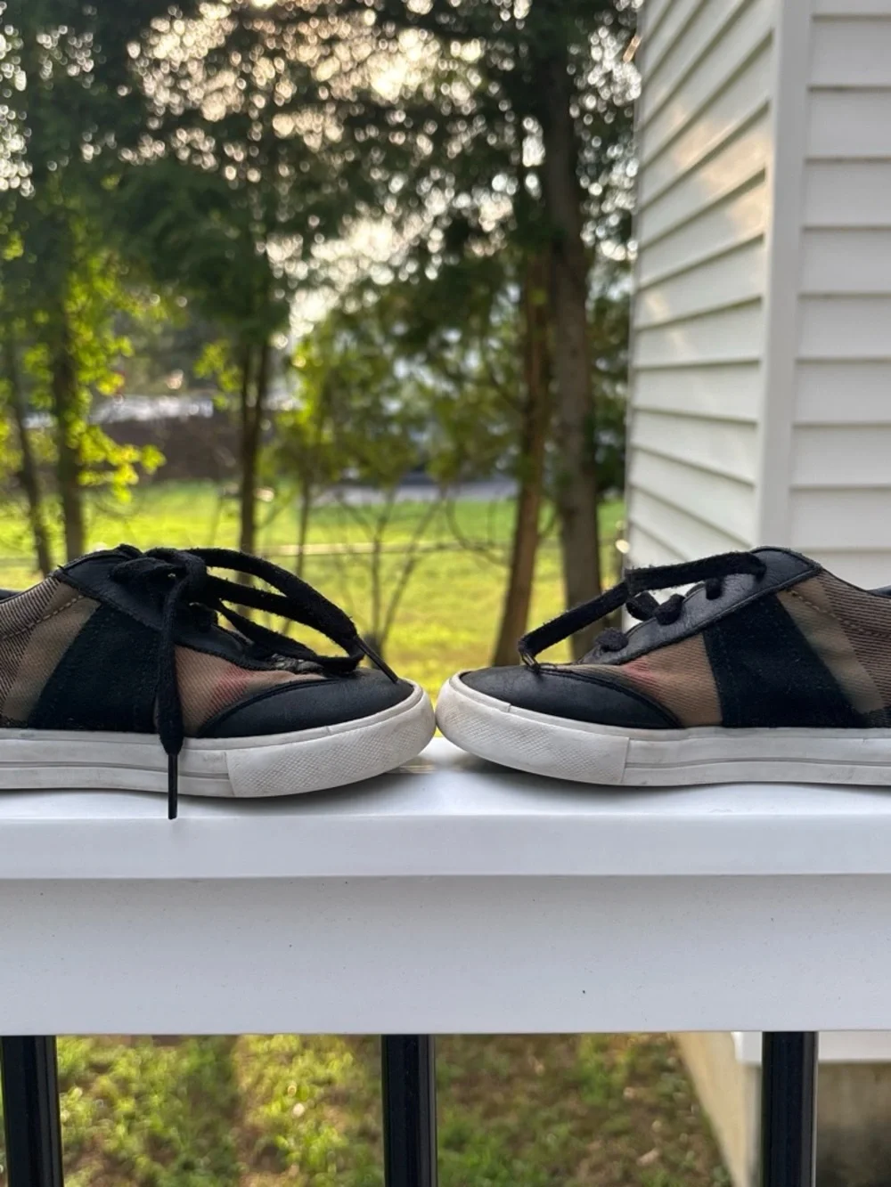 Burberry toddler sneakers